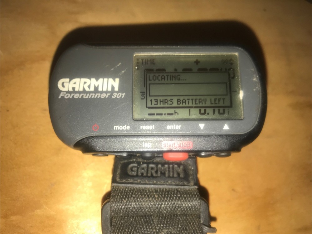 Garmin Forerunner 301 With Wrist Strap