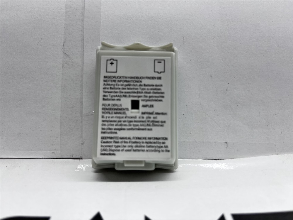 White Xbox 360 Wireless Controller AA Battery Pack Back Case Cover Holder Shell