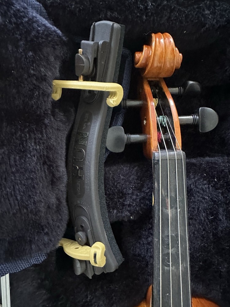 Glaesel Violin With Bow and Rosin