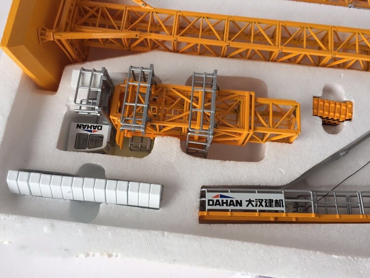 1:70 DAHAN ROTARY TOWER CRANE Construct Machine Equipment Diecast Model