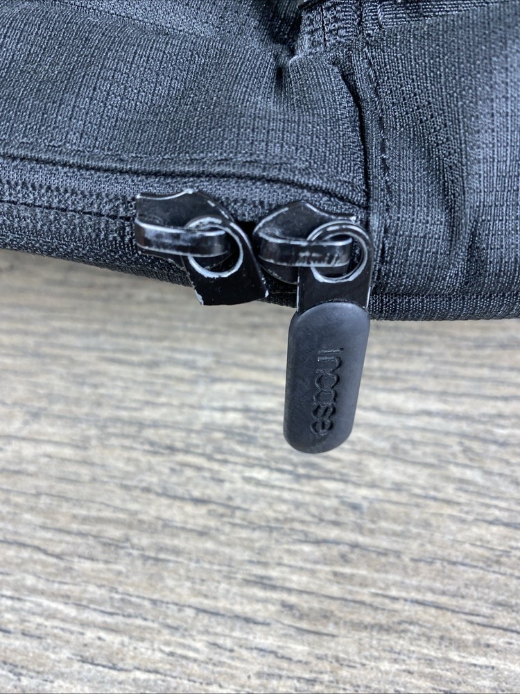 Black Incase ICON Backpack Slim