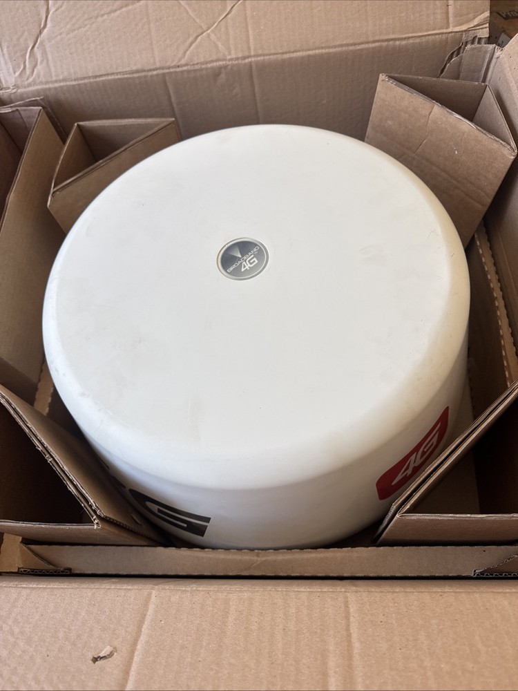 B&G 4G Dome Radar With Manuals