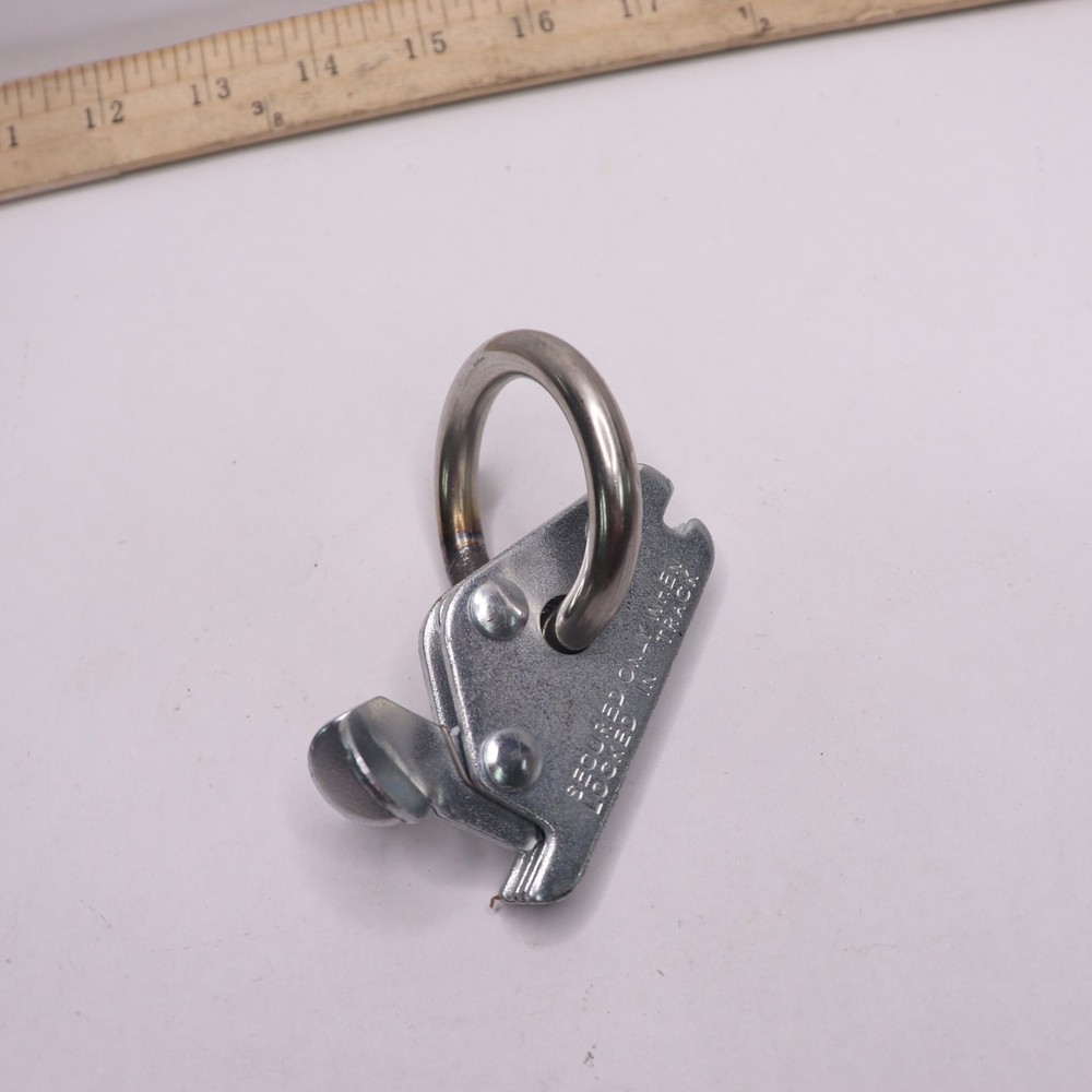 Keeper 2,000 lbs. Articulated E-Track Fitting