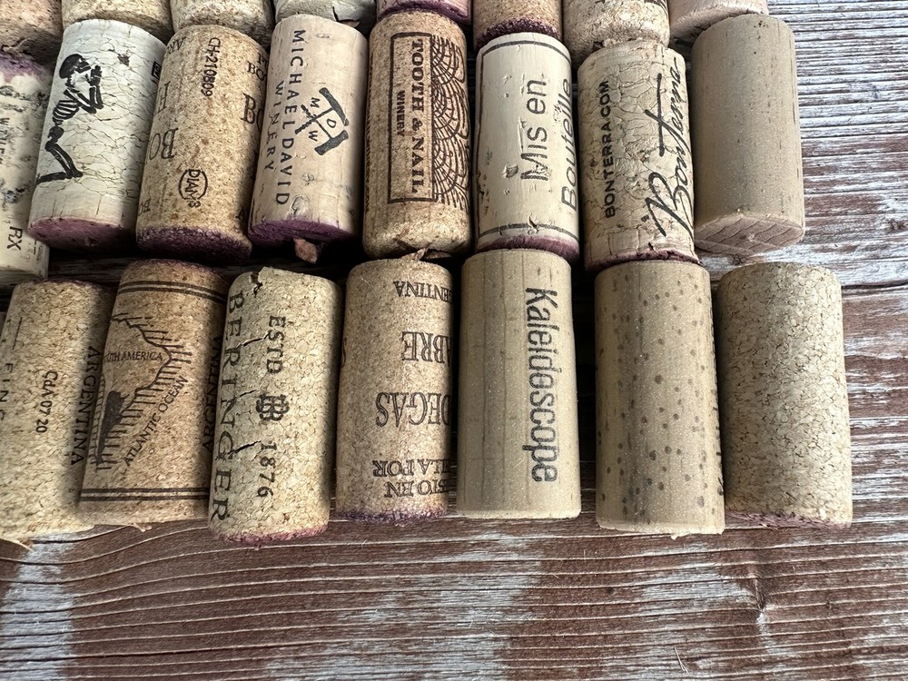 50 Wine Corks Used