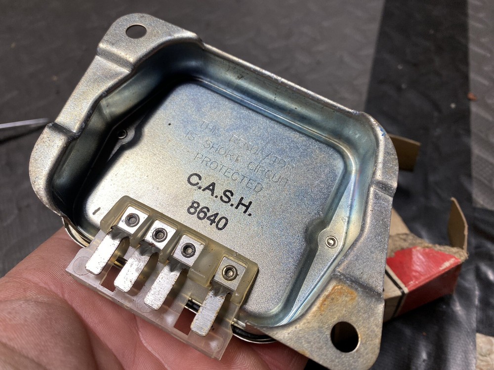 Electronic Voltage Regulator GR-540