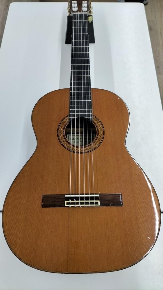 ANTONIO SANCHEZ 1025 Classical Guitar