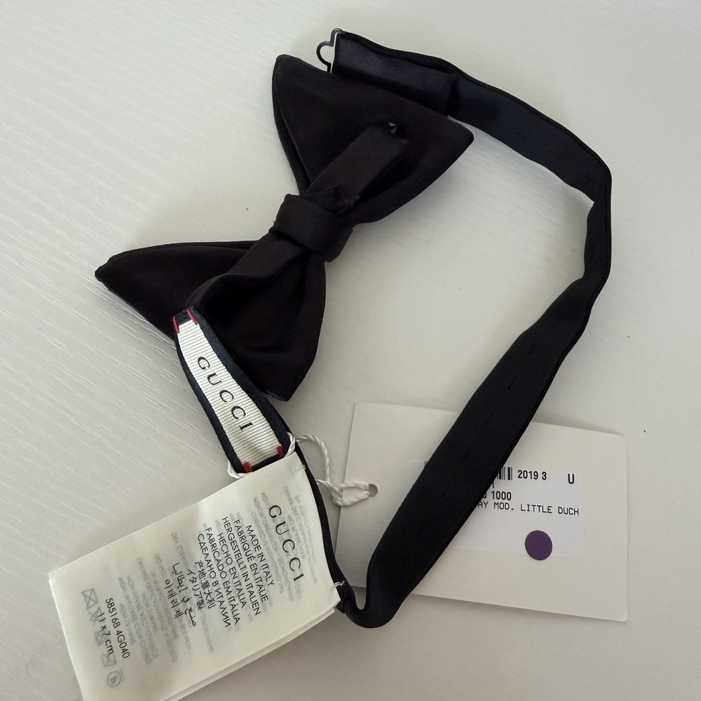 NWT GUCCI BOW Black SILK 100% Authentic