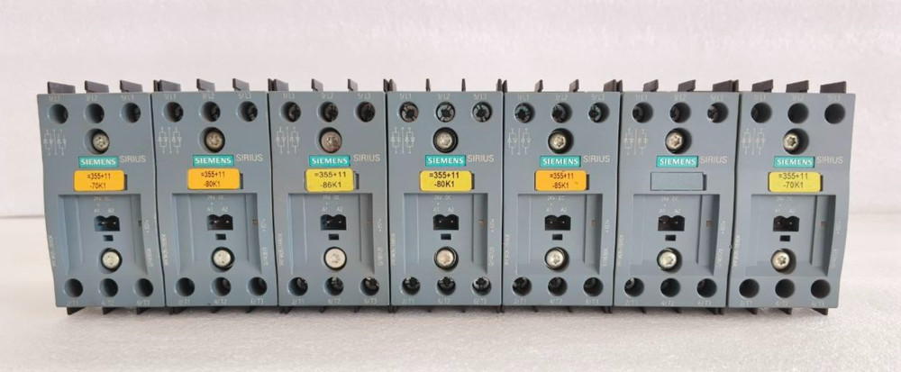 SIEMENS SOLID-STATE RELAY SIRIUS 3RF3405-1BB04 USED