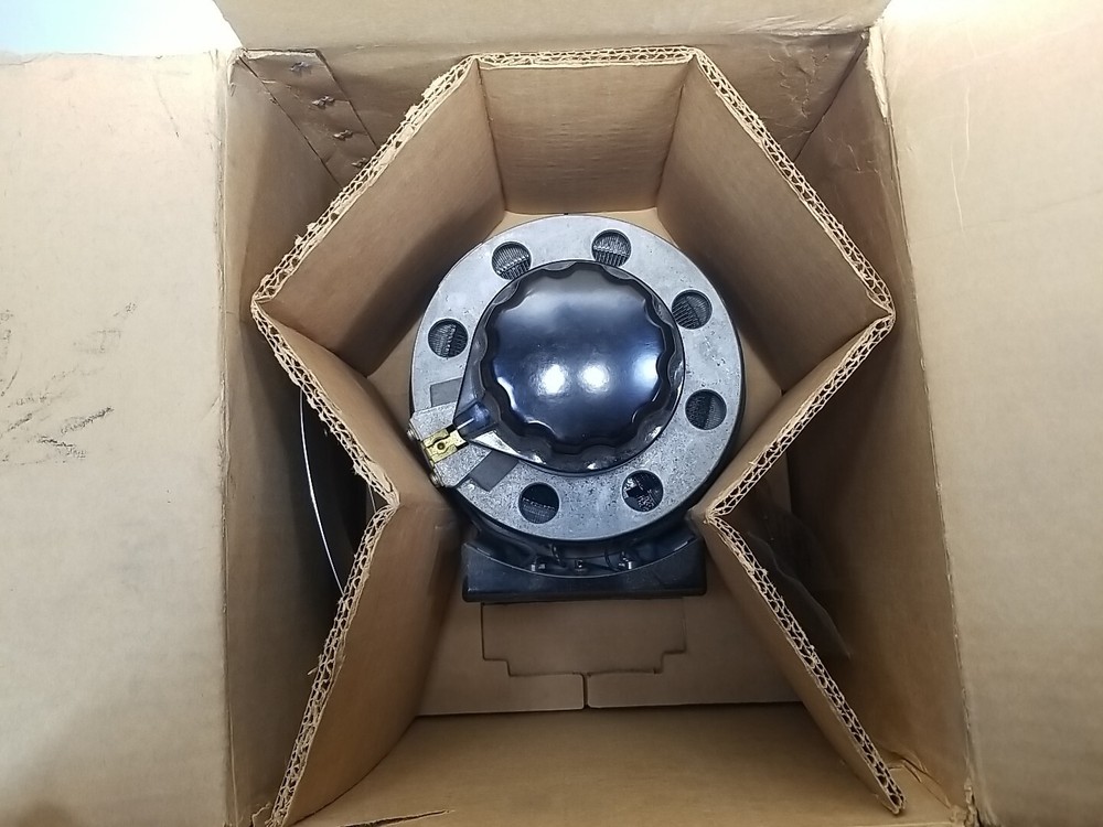 NOS 236 BU TYPE - SUPERIOR POWERSTAT VARIABLE TRANSFORMER