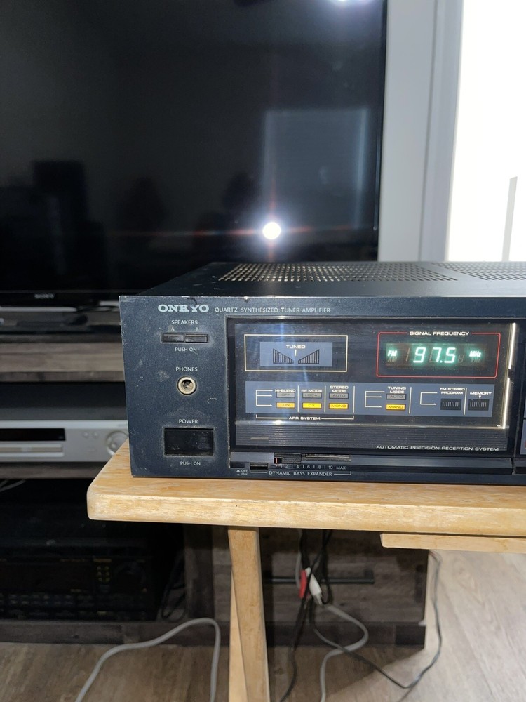 Onkyo TX-27 Quartz Synthesized Tuner Amplifier