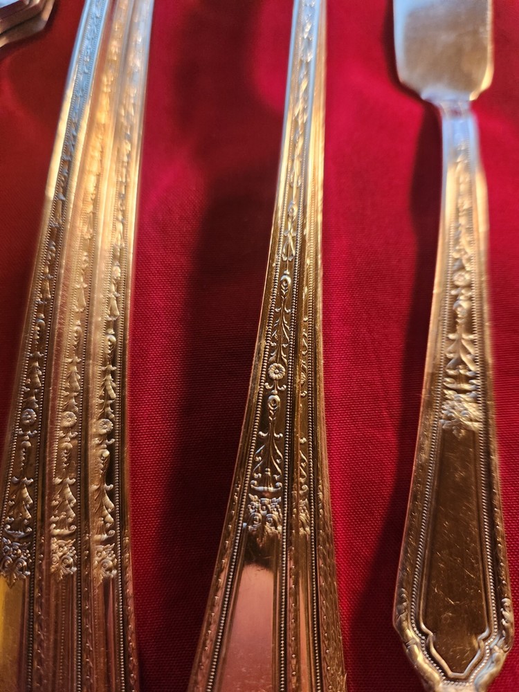 30 Pc Wm Rogers Original Rogers Silverplate Flatware Lot