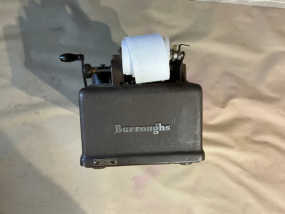 1948 Burroughs "Class 9" portable Adding Machine with subtraction