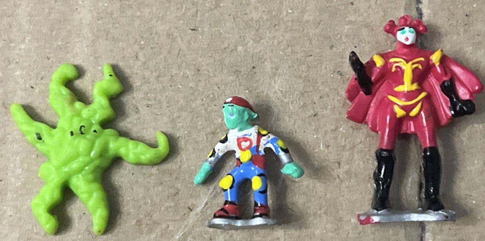 Reboot Hex Polly Pocket Type Toy