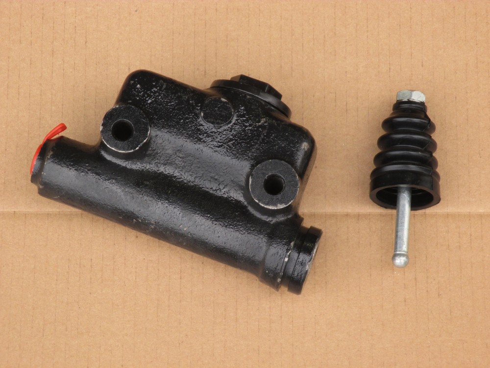 BRAKE MASTER CYLINDER FOR CASE INDUSTRIAL 586E