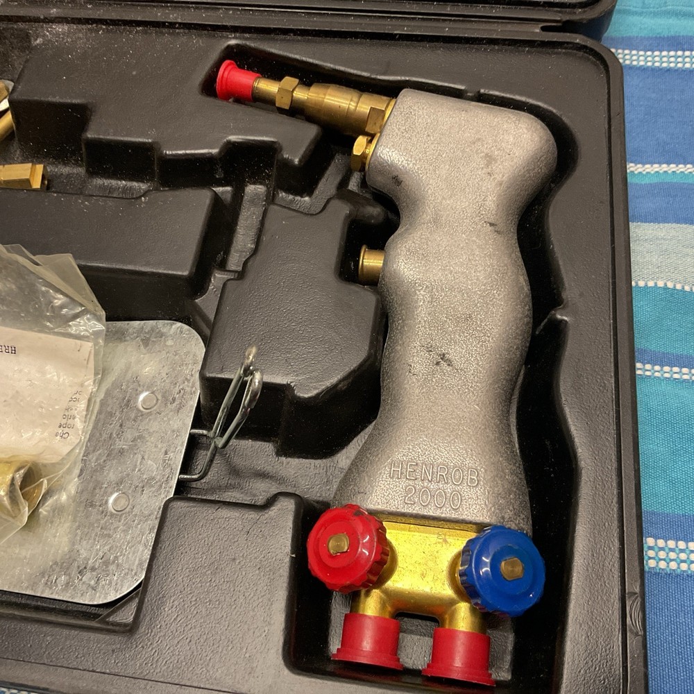 HENROB DHC-2000 Oxy-Acetylene Welding Cutting Torch Kit w/Case & EXTRAS !!