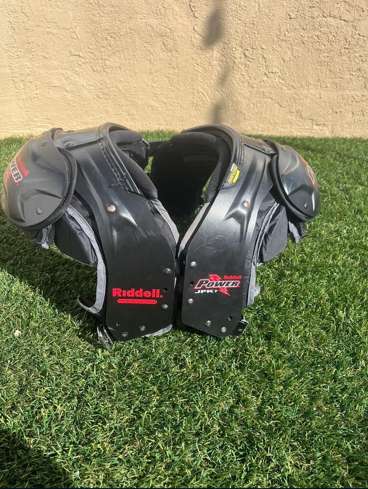 Riddell JPK+ Junior Varsity Shoulder Pad With Adjustable Straps Size Large