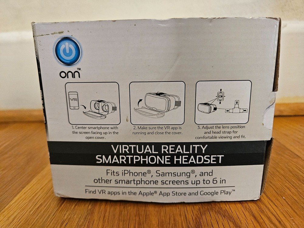 Onn Virtual Reality Smartphone Headset Fits Samsung, iPhone, Android
