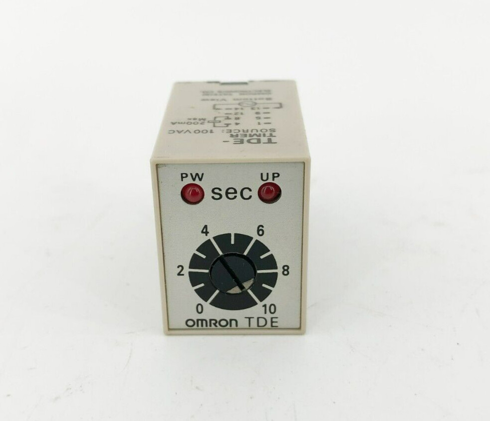 New Omron Type TDE Timer 100VAC 10s.