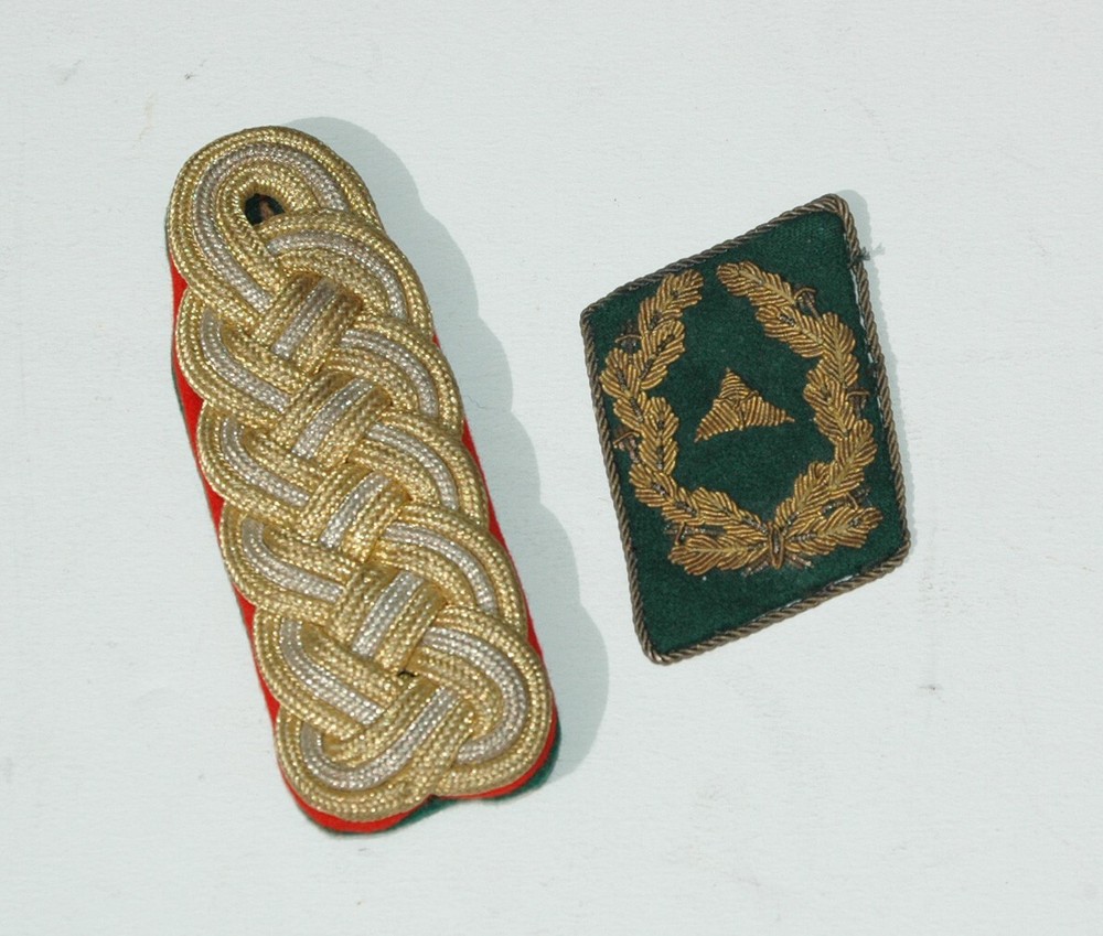 German WWII ORIGINAL Luftwaffe Administration General's Shoulderboard and Tab
