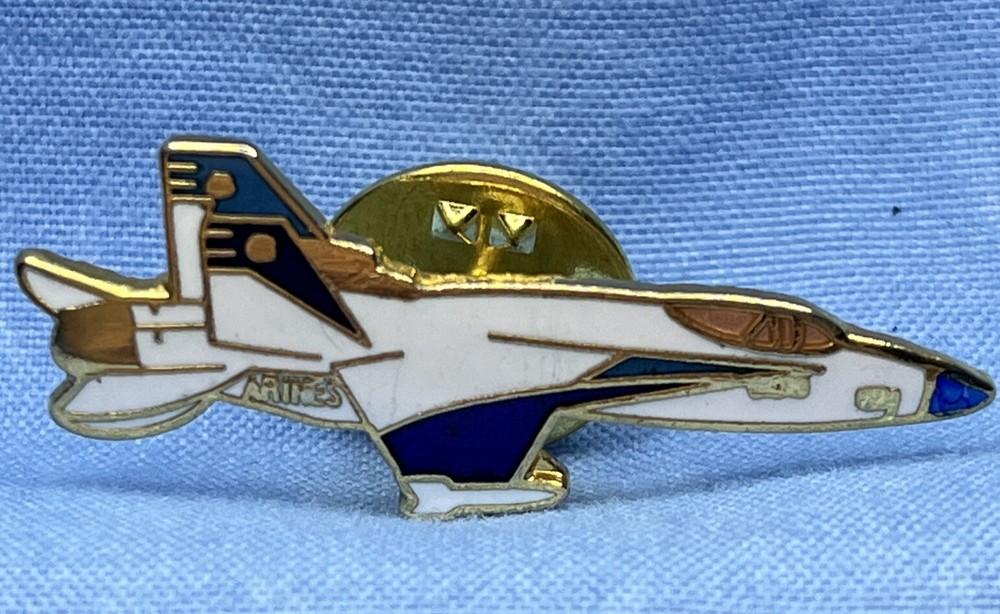 AIR PLANE PIN