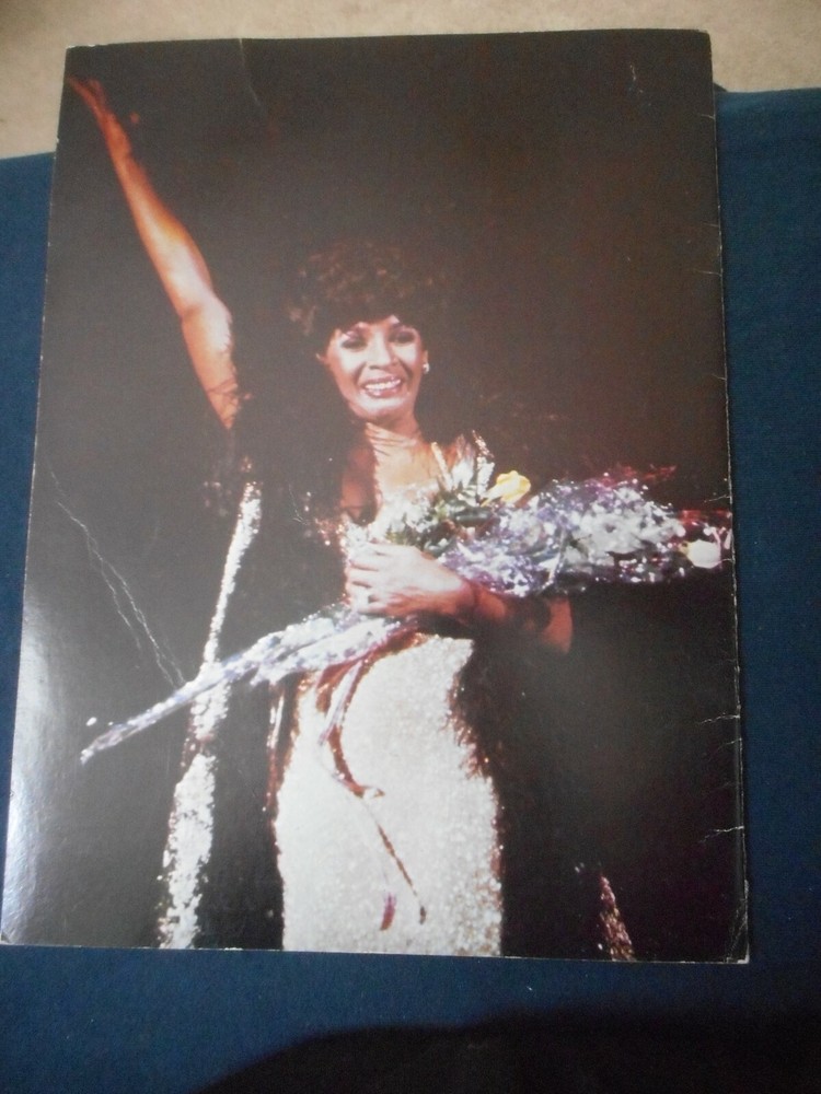 SHIRLEY BASSEY CARNEGIE HALL PROGRAM OCT 3 1981