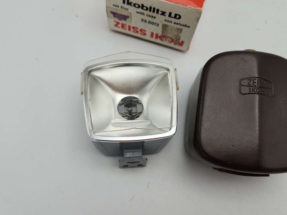 Zeiss Ikon Ikoblitz LD Flash Unit Shoe Mount Flashgun