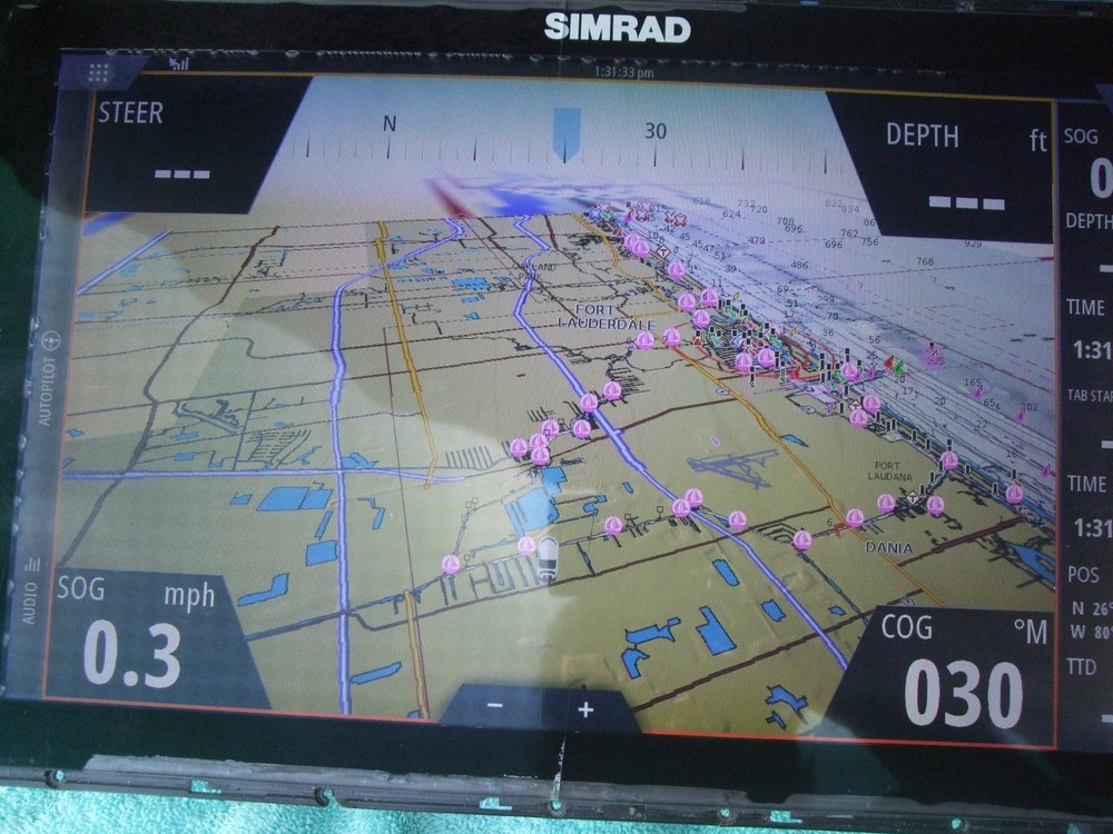 Simrad NSS16 EVO2 Multifunction Display