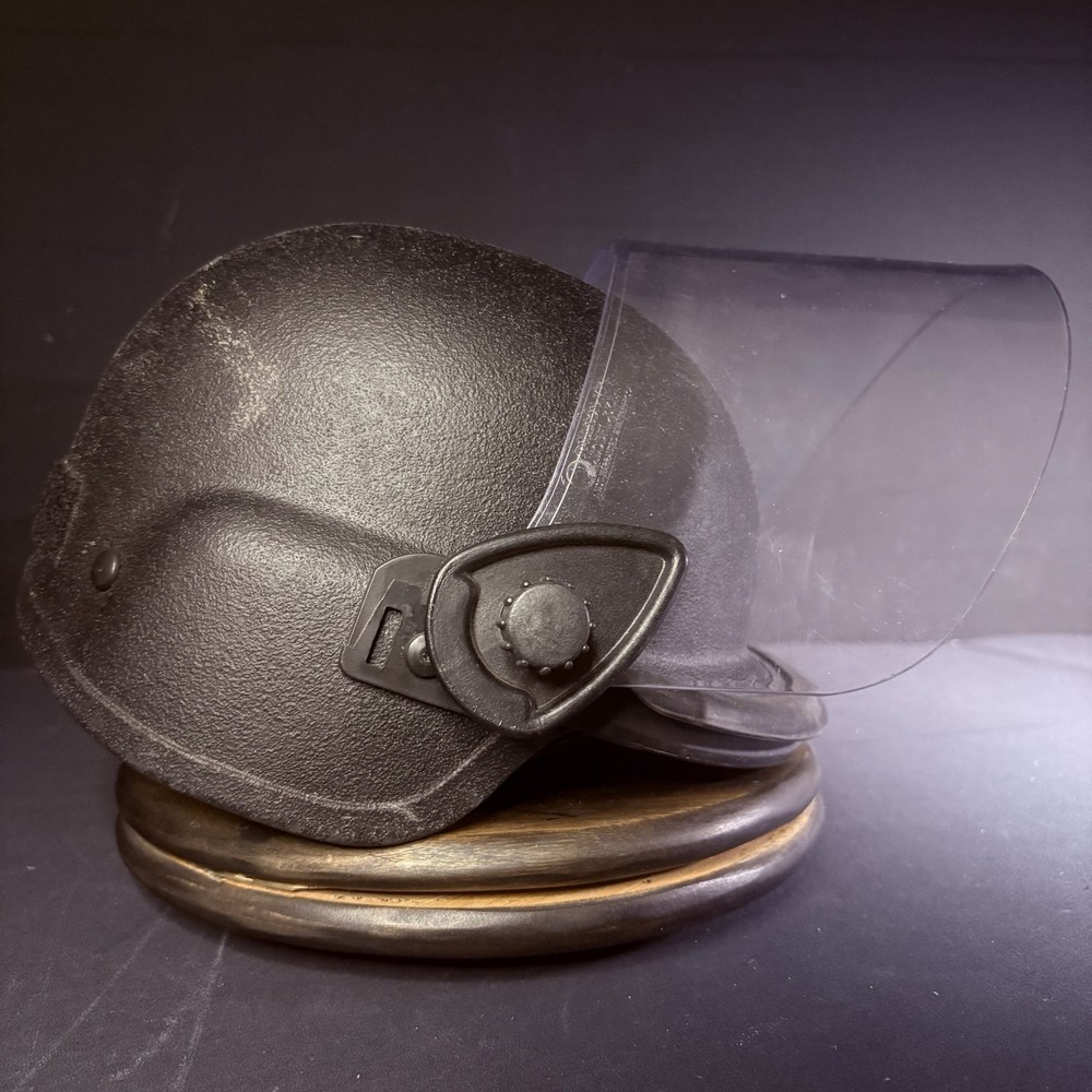 United Shield Helmet 3A (IIIA) (Size Medium) Removable Face Shield Bullet Proof