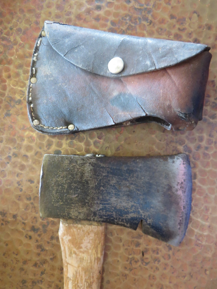 STANLEY CAMP HATCHET With SHEATH