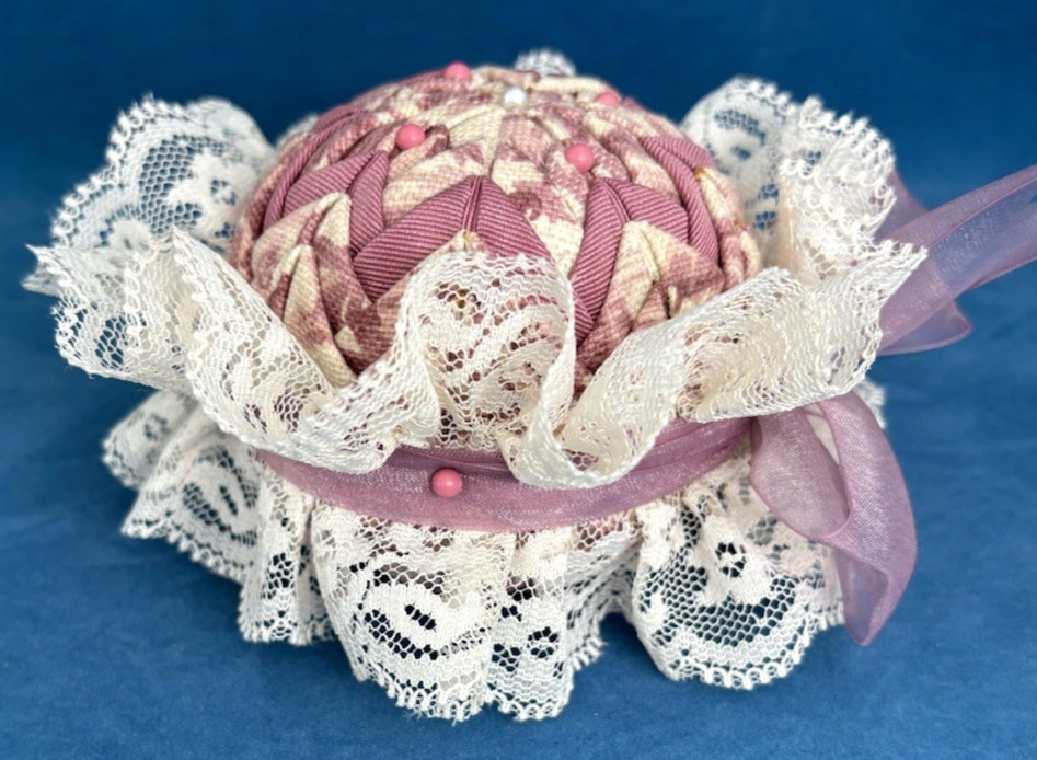 Vintage Round Quilted "Cathedral" Pattern Pin Cushion