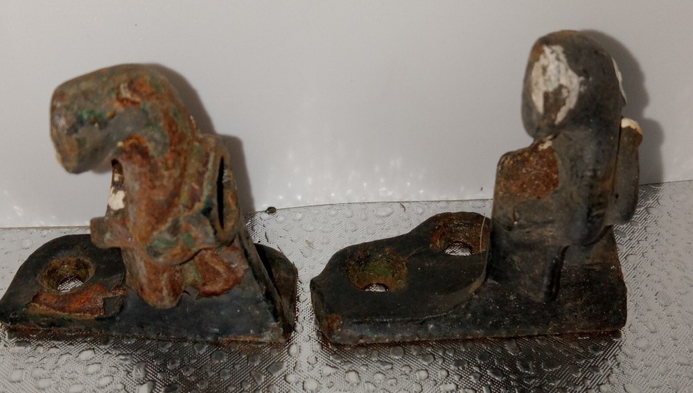 2 Vintage Cast Iron Shutter Brackets