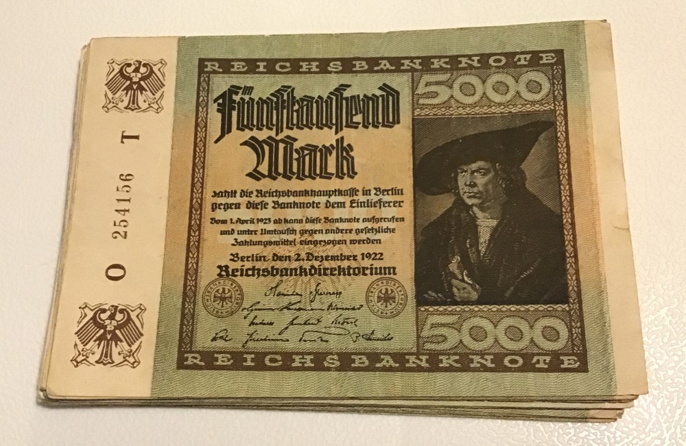 German Banknote 1/4 Bundle. 25 X 5000 Mark. Dated 1922. Reichsbanknote,