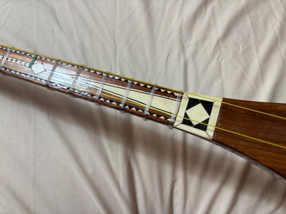 Uyghur Dotar Dutar string instrument
