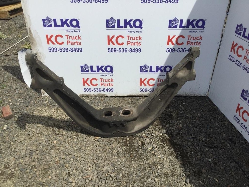 Replaces 2007 VOLVO VNL FRONT ENGINE MOUNT ,  WA