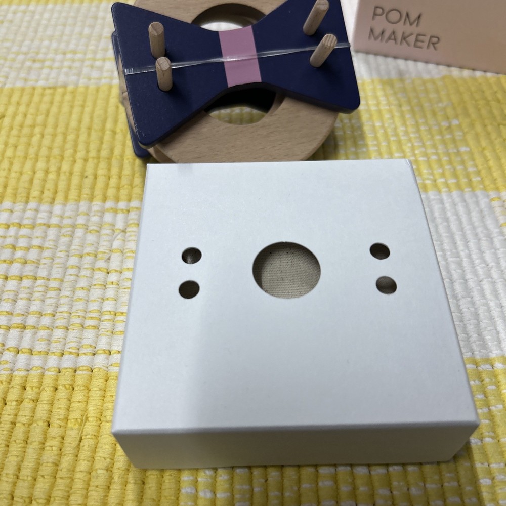 Bow Pom Maker Violet Large