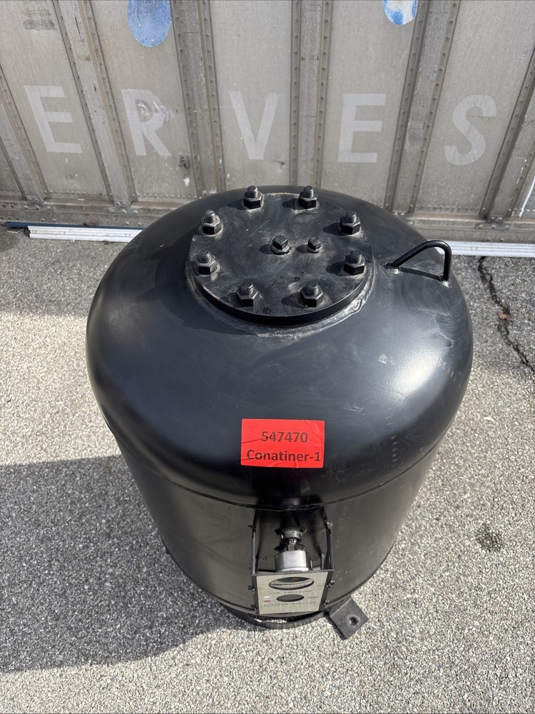 GRUNDFOS GFXA-200 53 Gallon Potable Expansion Tank Used