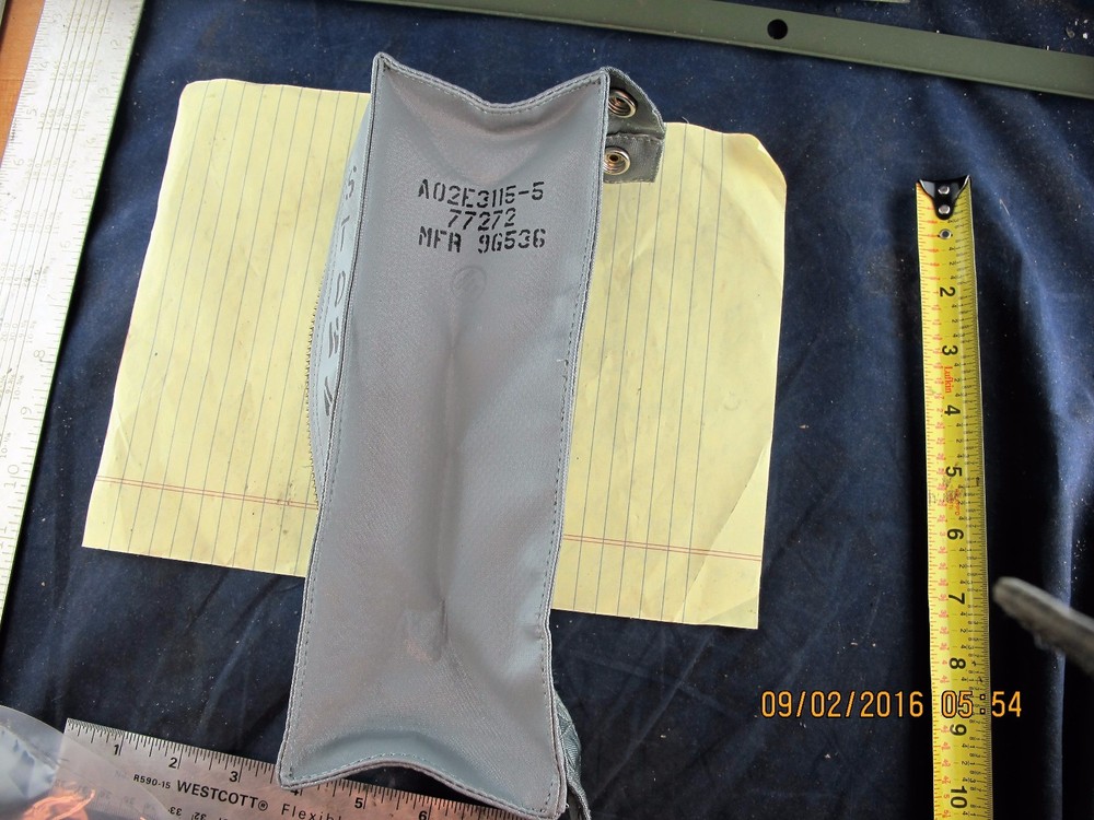 Navy Pilot Hand Set Stowage Electronic Communications E Case [B7BB]