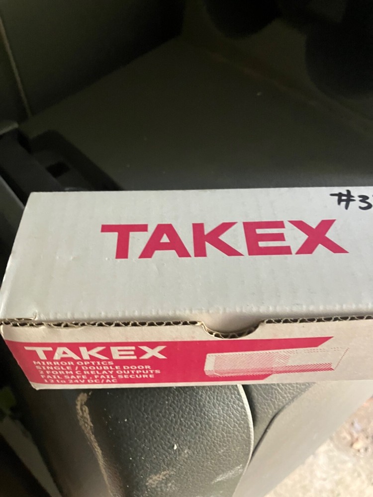 TAKEX PS-520E (white) request to exit sensor