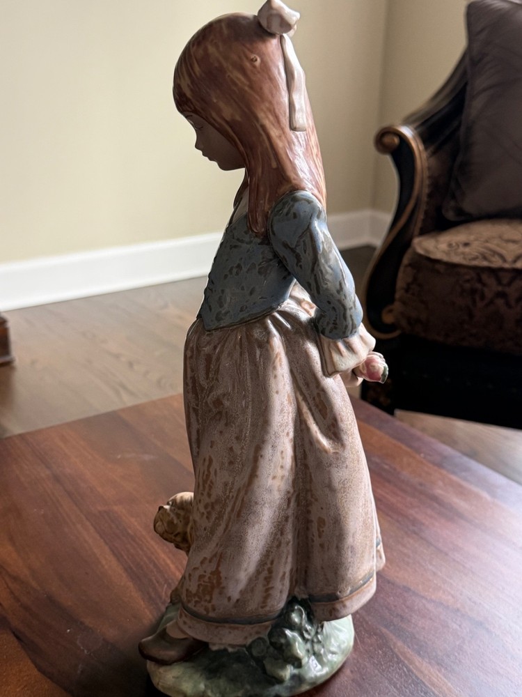lladro figurines collectibles