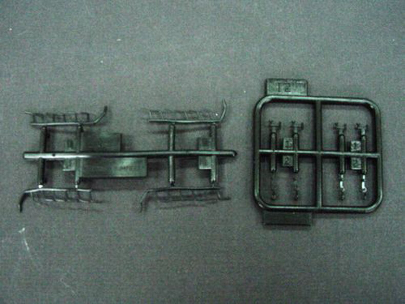 Trumpeter 02227 1/32 Lockheed P-38L-5-LO lightning Plastic model kit