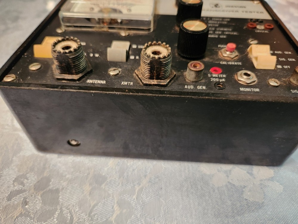 Vintage Johnson Portable Transceiver Tester Untested