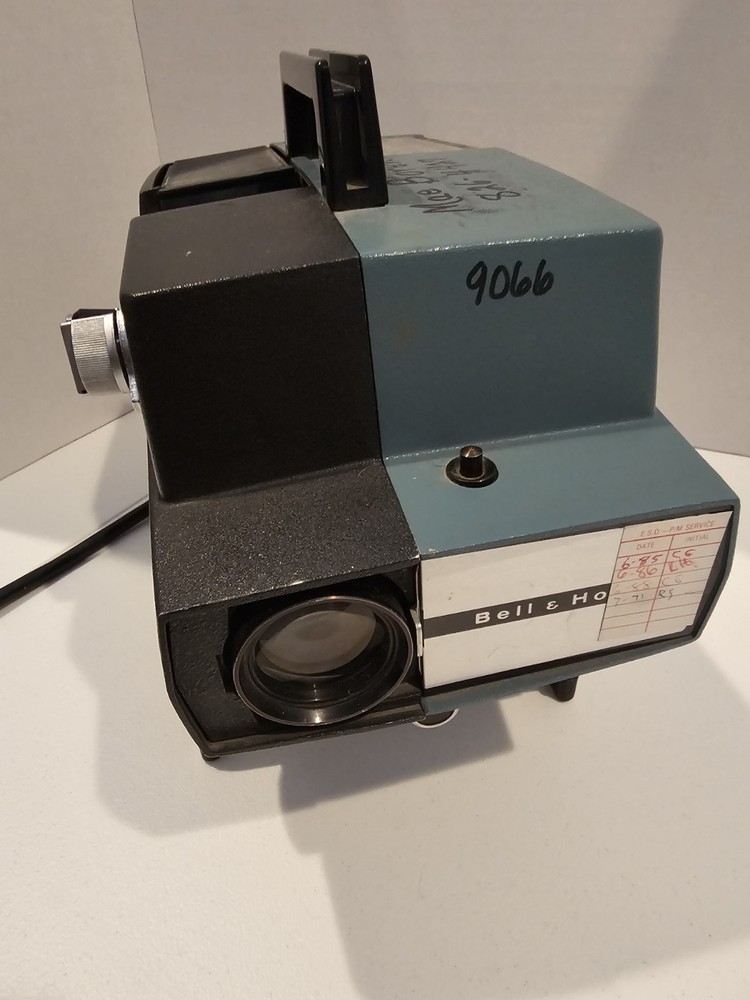 Vintage Bell & Howell Autoload Slide Projector | Powers On | Untested