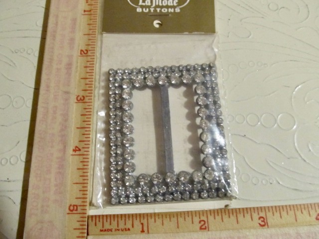VtG NOS Glitzy 2-3/4" Rectangular Rhinestone Belt Buckle makes a Great Frame!