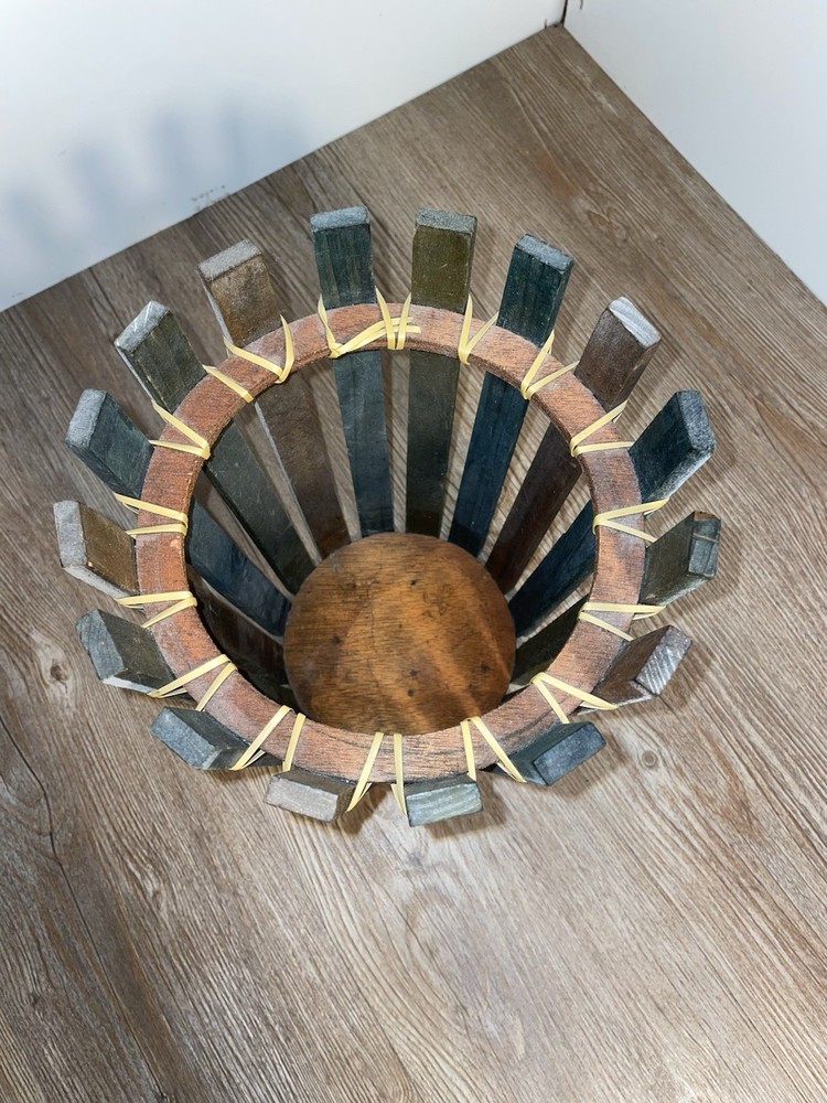Small Ruler Trashcan