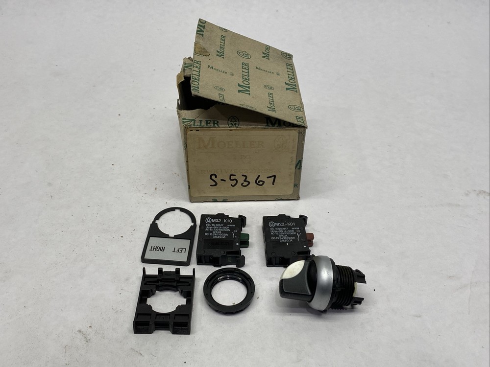Moeller S-5367 2-Position Selector Switch Assembly Left / Right Black