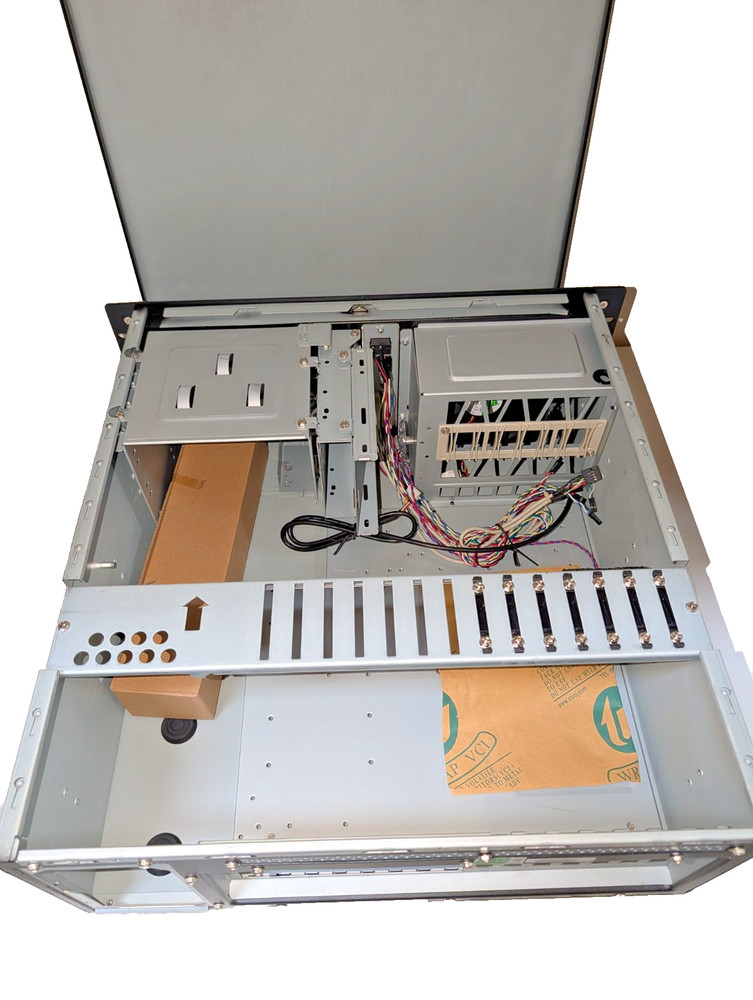 New American Dynamics/Sensormatic Intellex DVMS Rack-Mountable Case Complete