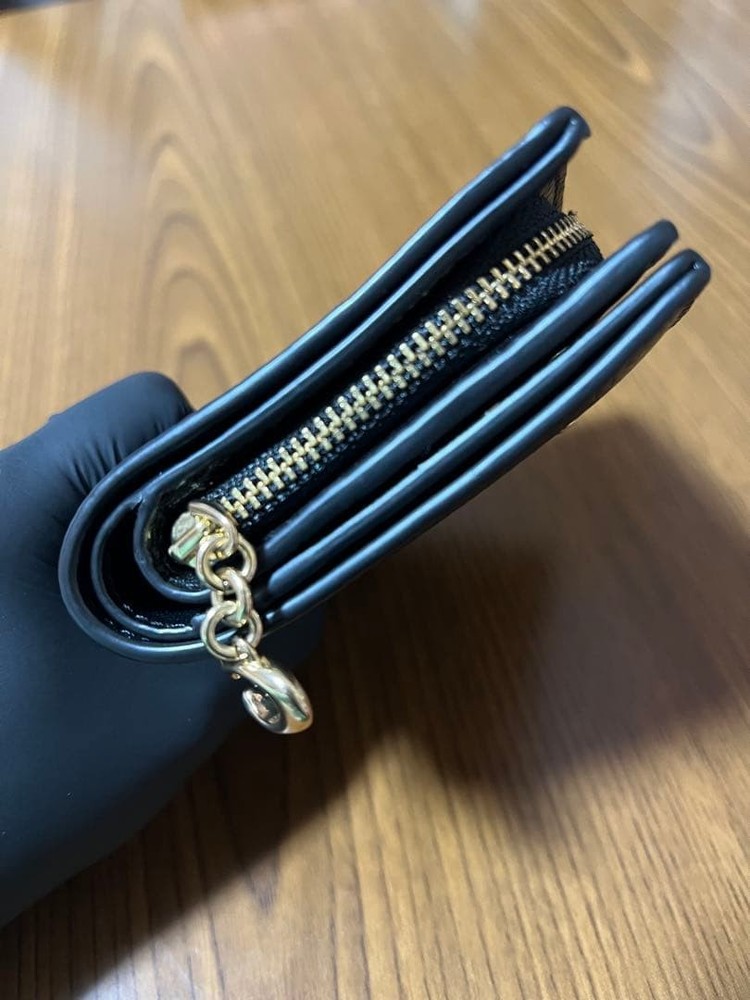 Coach Folding Wallet Logo