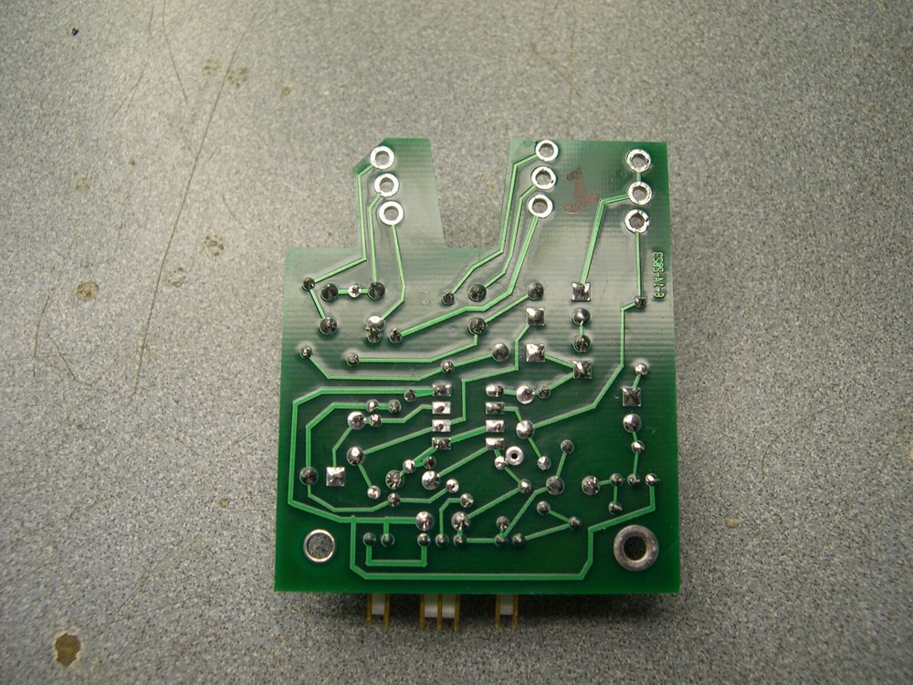 Replacement for Gibson model SST guitar preamp