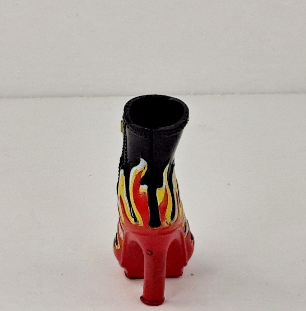 Rainbow High Ruby Anderson's Outfit #2 Replacement Boot SINGLE BOOT