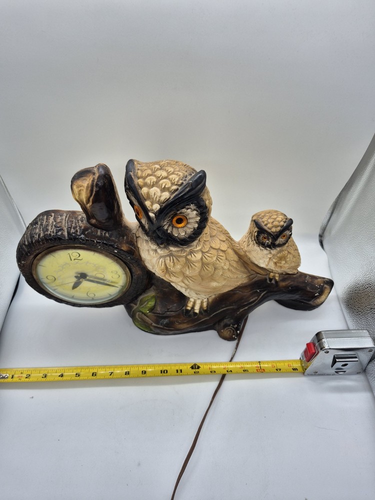 LARGE VINTAGE CHALKWARE OWL CLOCK